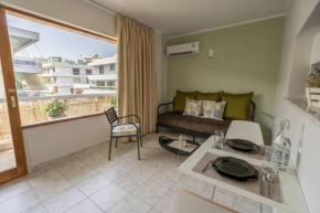 Rhodes Center Apartment